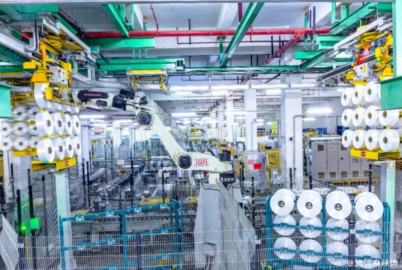 揭秘5G工廠搭建全流程 這些黑科技如何借助人工智能應用軟件開發，讓老廠變身“智慧先鋒”